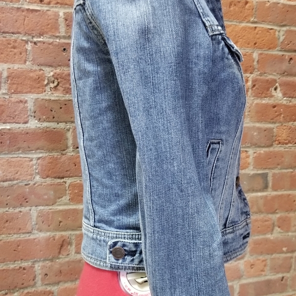 American Eagle denim jean jacket - Picture 7 of 8
